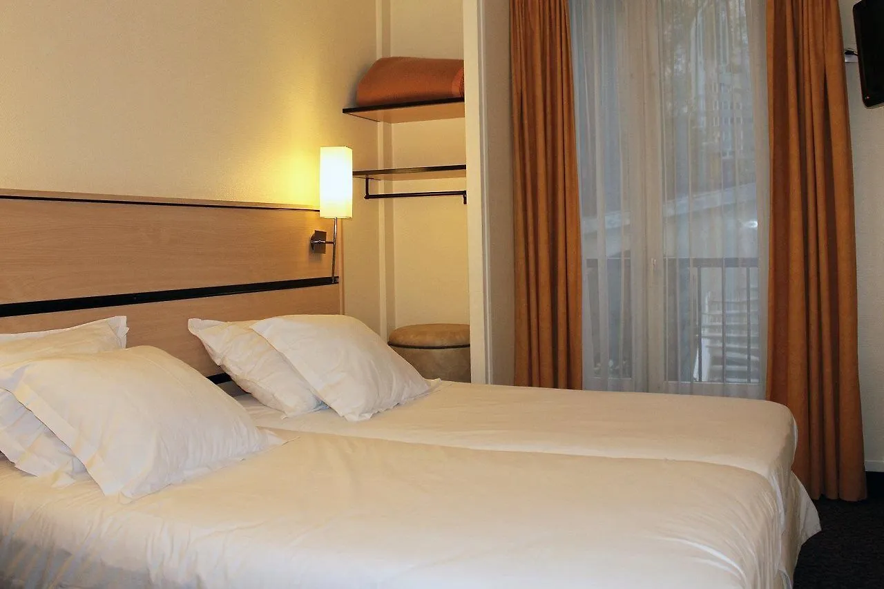 New Hotel Saint Lazare Paris 3*,